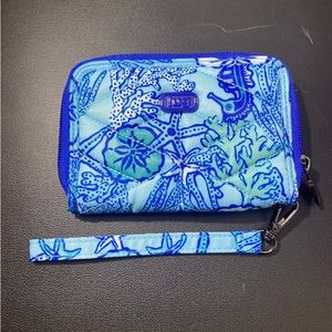 Lug Rodeo rare sea life RFID wallet wristlet nwot